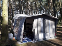                         Super przyczepa kempingowa Avento kemping - zdjęcie 8
                        