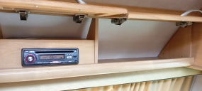                         COMPASS OMEGA 2003 ROK  - zdjęcie 6
                        