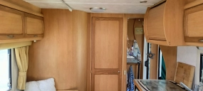                         COMPASS OMEGA 2003 ROK  - zdjęcie 1
                        
