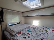                         Kamper BUERSTNER Lyseo T710G - zdjęcie 13
                        