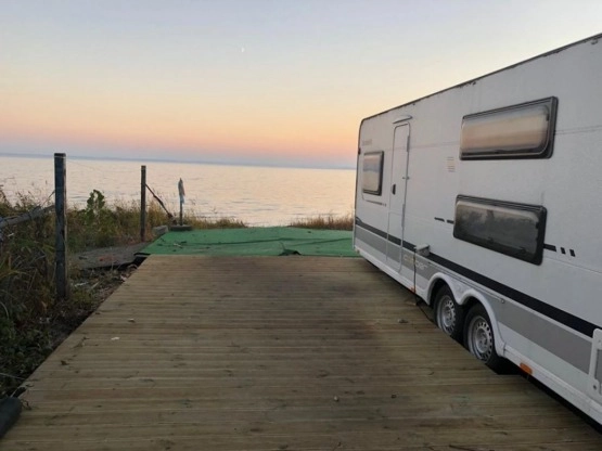                         Dethleffs Camper 730 SK, 2012 r. - zdjęcie 1
                        