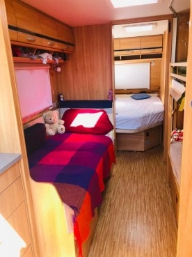                         Dethleffs Camper 730 SK, 2012 r. - zdjęcie 7
                        