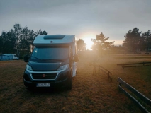                         Kamper BUERSTNER Lyseo T710G - zdjęcie 18
                        