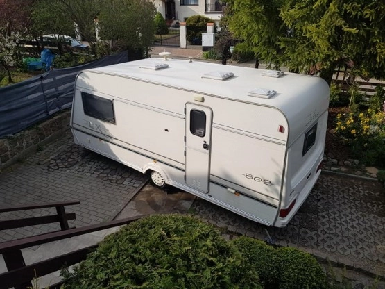                         Przyczepa kempingowa Lunar z namiotem - zdjęcie 8
                        