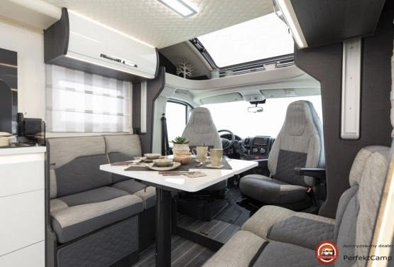                         MAGIS PLUS 87XT NAJNOWSZY MODEL! Kamper - zdjęcie 12
                        