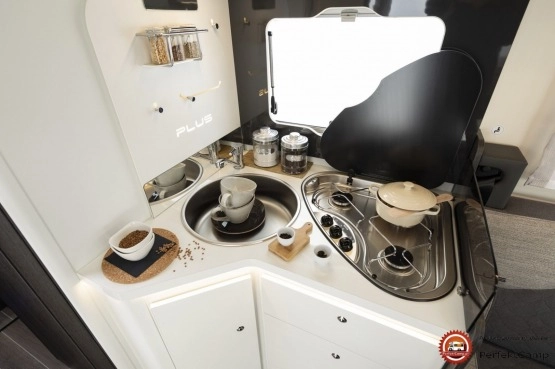                         MAGIS PLUS 87XT NAJNOWSZY MODEL! Kamper - zdjęcie 9
                        