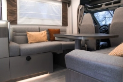                         Ford Chausson 720 Titanium stan idealny/ F-VAT 23% - zdjęcie 16
                        