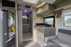                         Ford Chausson 720 Titanium stan idealny/ F-VAT 23% - zdjęcie 14
                        