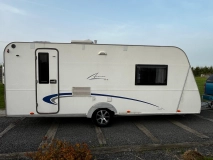                         Burstner Averso 470 - zdjęcie 10
                        