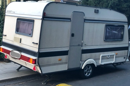                         Sprzedam przyczepę Hobby Prestige 425 - zdjęcie 12
                        