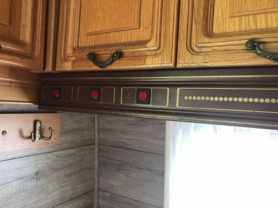                         Sprzedam przyczepę Hobby Prestige 425 - zdjęcie 8
                        