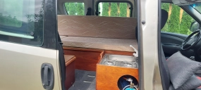                         Doblo 1,6 Mini Kamper - zdjęcie 2
                        