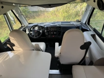                         Sprzedam kampera Integra Mobilvetta - zdjęcie 3
                        