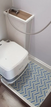                         Kamper Fiat Ducato 2,3, rok prod. 2010, przebieg 179 000. Zabudowa 2020 - zdjęcie 12
                        