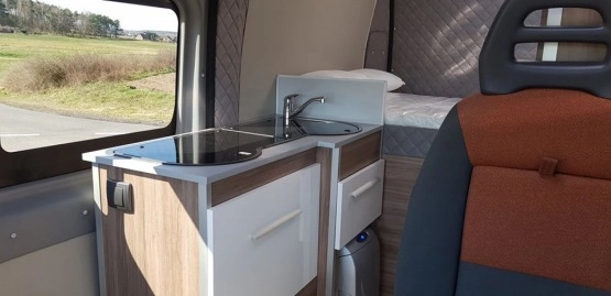                         Kamper Fiat Ducato 2,3, rok prod. 2010, przebieg 179 000. Zabudowa 2020 - zdjęcie 19
                        