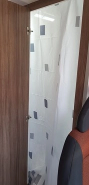                         Kamper Fiat Ducato 2,3, rok prod. 2010, przebieg 179 000. Zabudowa 2020 - zdjęcie 27
                        