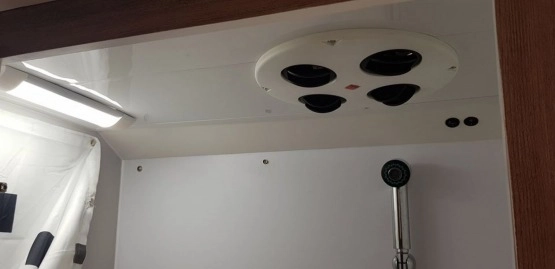                         Kamper Fiat Ducato 2,3, rok prod. 2010, przebieg 179 000. Zabudowa 2020 - zdjęcie 35
                        