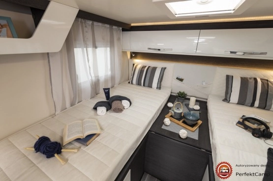                         Roller Team Kronos 284TL AUTOMAT Remisy Solar Kamera cofania Bagażnik na 4 rowery - zdjęcie 10
                        