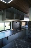                         Peugeot Boxer 2018 Campervan Nowa Zabudowa - zdjęcie 11
                        