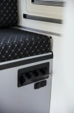                         Peugeot Boxer 2018 Campervan Nowa Zabudowa - zdjęcie 7
                        