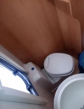                         Przyczepa kempingowa Hymer Feeling 430, 2009 r. DMC 1200 - zdjęcie 14
                        