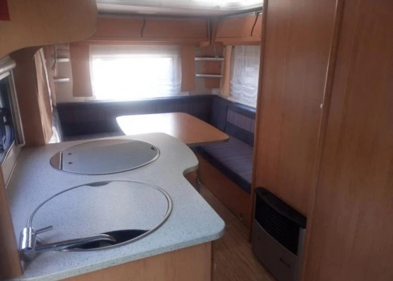                         Przyczepa kempingowa Hymer Feeling 430, 2009 r. DMC 1200 - zdjęcie 5
                        