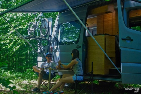                         Mercedes Sprinter 4x4 Kamper wyprawowy - zdjęcie 24
                        