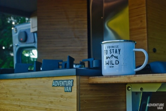                         Mercedes Sprinter 4x4 Kamper wyprawowy - zdjęcie 8
                        