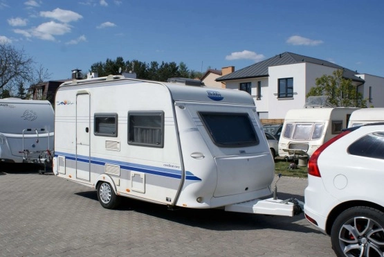                         Przyczepa kempingowa Hobby 400 - stan idealny. - zdjęcie 1
                        