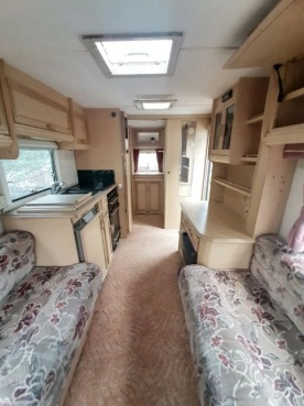                         Przyczepa Kempingowa ABBEY GTS 216, z panelem słonecznym. Zarejestrowana - zdjęcie 7
                        