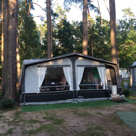                         Sprzedam przyczepę fendt - zdjęcie 12
                        