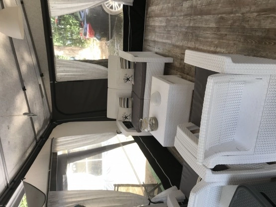                         Sprzedam przyczepę fendt - zdjęcie 3
                        