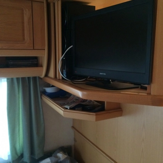                         Sprzedam przyczepę fendt - zdjęcie 8
                        