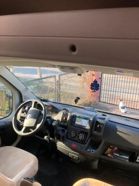                         Fiat Ducato Hymer Max 2013r jak nowy - zdjęcie 11
                        