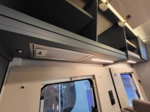                         Laika Kosmo L 319 - Półintegra 4-osobowa / Automat / 699 cm / Zimowy / Dealer Laika - Keller Kamp  - zdjęcie 13
                        