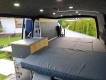                         VW T5.1 Rockton Expedition 4Motion Kamper - zdjęcie 11
                        