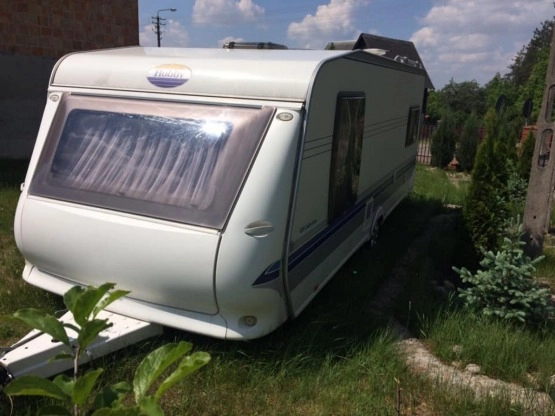                         Przyczepa kempingowa Hobby VIP Collection 2008 r. - zdjęcie 8
                        