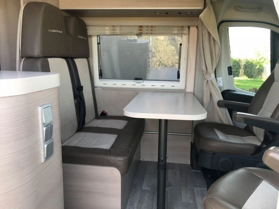                         Globe Traveller Voyager X, 2017 r., 17 tys. przebiegu - zdjęcie 3
                        