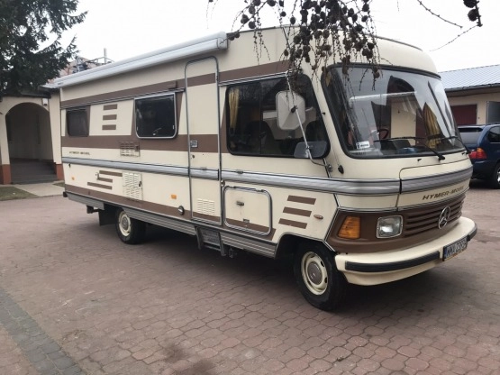                         Camper Mercedes klasyk - zdjęcie 3
                        