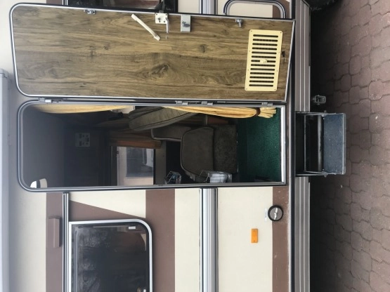                         Camper Mercedes klasyk - zdjęcie 7
                        