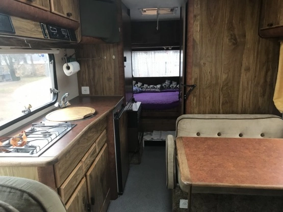                         Camper Mercedes klasyk - zdjęcie 9
                        