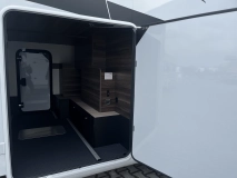                         Wersja ZIMOWA Nowy Kamper Półintegra Laika L3009  - zdjęcie 13
                        