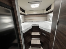                         Wersja ZIMOWA Nowy Kamper Półintegra Laika L3009  - zdjęcie 10
                        