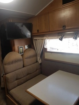                         sprzedam kampera 2.8 jtd - zdjęcie 9
                        