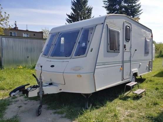                         SPRZEDAM Przyczepę Crown Regent - zdjęcie 1
                        