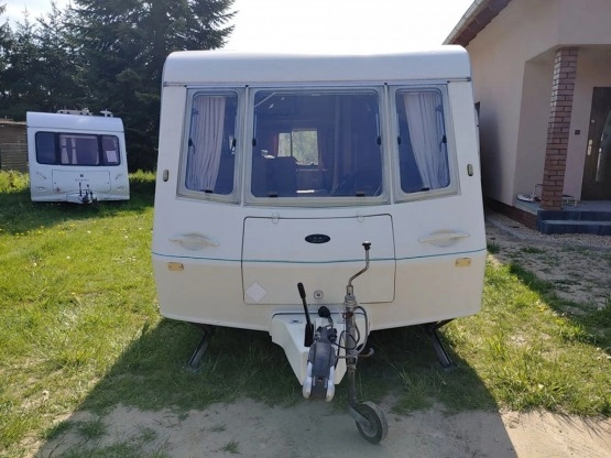                         SPRZEDAM Przyczepę Crown Regent - zdjęcie 8
                        