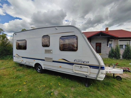                         Przyczepa z 2 sypialniami Sterling Europa 450-4 - zdjęcie 16
                        