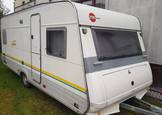                         Przyczepa Burstner Ventana 500TS, dł. 5,5 m, dmc 1500 kg + mover + przedsionek + instalacja 12 V - zdjęcie 1
                        