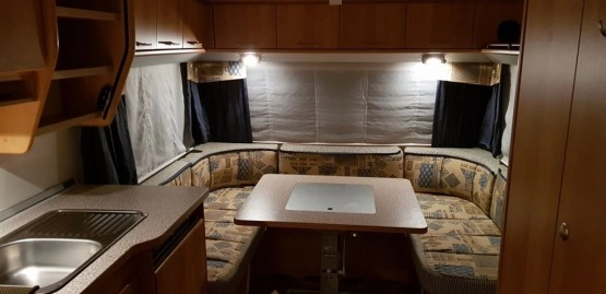                         Przyczepa Burstner Ventana 500TS, dł. 5,5 m, dmc 1500 kg + mover + przedsionek + instalacja 12 V - zdjęcie 28
                        