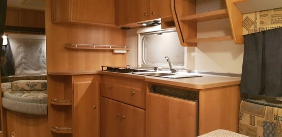                         Przyczepa Burstner Ventana 500TS, dł. 5,5 m, dmc 1500 kg + mover + przedsionek + instalacja 12 V - zdjęcie 34
                        